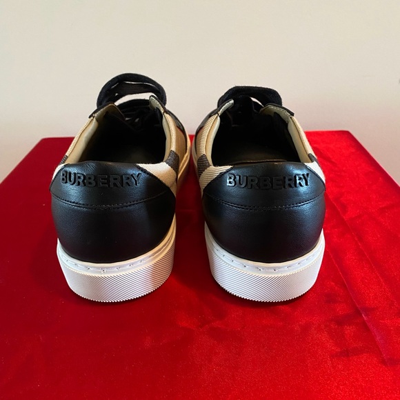 BURBERRY New Salmond Check Sneakers - Picture 3 of 6